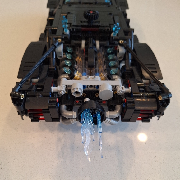 LEGO Batman Prebuilt Car, with Lights, Moving Engine, Flames, and Wheels - Picture 5 of 6